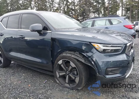 2019 Volvo Xc40 T5 Inscription из США, поврежденный, VIN YV4162UL8K2111354